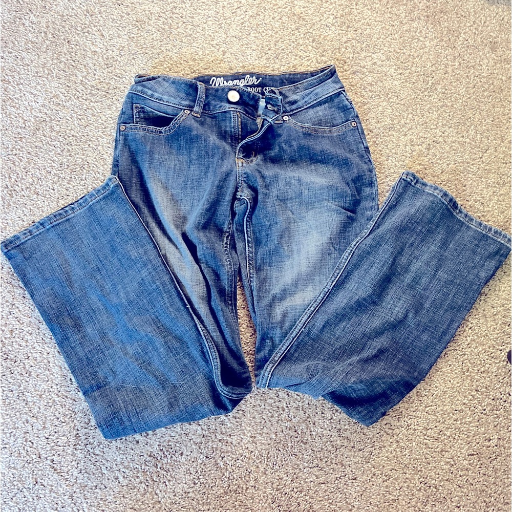 Womens wrangler jeans | womens jeans | wrangler jeans | women bootcut jeans |